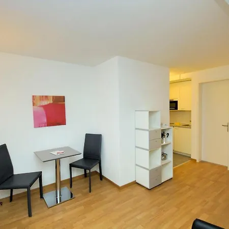 In A Perfect Location - Stork 35 Zurich