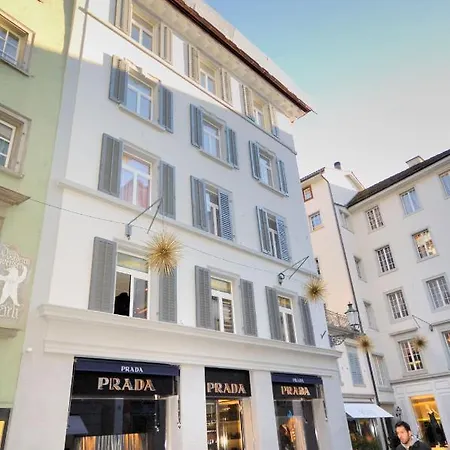 In A Perfect Location - Stork 35 Apartment