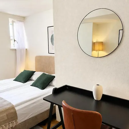 In A Perfect Location - Stork 35 * ציריך